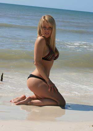 Bremen naked single female